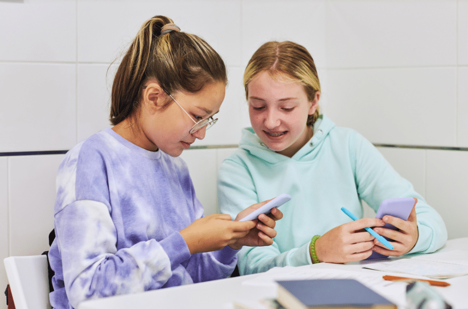 teens mobile phone communication assistance management kompletecare social media ban disabled teens youth